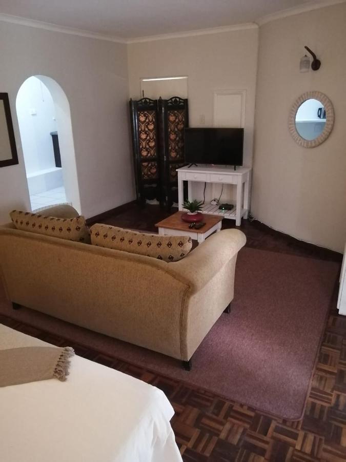 36 Mount Road Guesthouse And Self Catering Port Elizabeth Exteriér fotografie